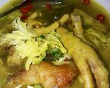 Foto langkah ke 6 dari resep Soto ceker ala Ranjul.