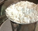செட்டிநாடு கை முறுக்கு(chettinadu murukku recipe in tamil) ரெசிபி ஸ்டேப் 2 புகைப்படம்