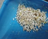 வாழைப்பூ முருங்கைக்கீரை பொரியல்(valaipoo murungai keerai poriyal recipe in tamil) ரெசிபி ஸ்டேப் 1 புகைப்படம்