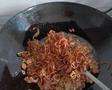 Gambar langkah 3 resipi Tempe Dan Bawang Krispi.