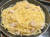 Carbonara de pollo
