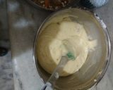 A picture of step 2 of Almond honey cake with tea.