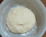 Foto del paso 2 de la receta: Medialunas SIN MANTECA 🥐