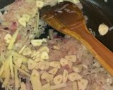 A picture of step 2 of Kharry masaly ka Qeema.