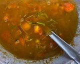 A picture of step 7 of Tomato coriander shorba.