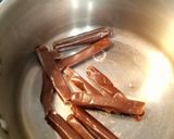 Une image de l'étape 1 de Crème aux oeufs carambars.