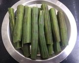 A picture of step 1 of Massala Drumstick.