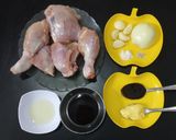 Foto langkah ke 1 dari resep Ayam Kecap Mentega Simple.