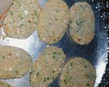 A picture of step 12 of Haray bharai chicken nuggets.