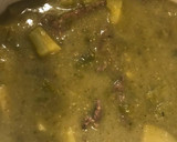 Foto del paso 2 de la receta: Bistecs en salsa verde con calabacitas
