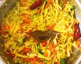 A picture of step 3 of Cabbage carrot subji (panch phorn).
