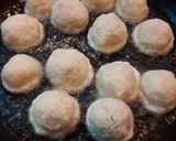 Panírozás nélküli sajtgolyó recept fázis 4 fotója
