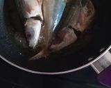 Foto langkah ke 3 dari resep Ikan layang goreng rumahan.