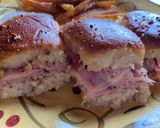 A picture of step 1 of Hawaiian Ham and Cheese Sliders.