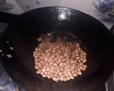 A picture of step 2 of Corn flakes mixture.