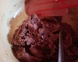 Foto langkah ke 4 dari resep Chocochip Butter Cookies Coklat.
