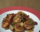 Foto langkah ke 7 dari resep Udang Tofu Lada Hitam.