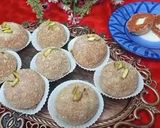 A picture of step 9 of Carrot Ladoo گاجر کے لڈو.
