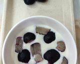 A picture of step 3 of Jamun Raita.