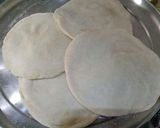 কড়াইশুঁটির কচুরি(Koraishutir Kochuri recipe in Bengali) রেসিপির ধাপ 6 ছবি