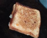 A picture of step 7 of Potato and Mayo toast.