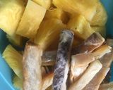 Foto langkah ke 1 dari resep Ikan masin lemak cili api campur nenas.