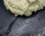 A picture of step 7 of Holi Special Khoya Stuffed Gujiya.
