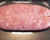 A picture of step 4 of Polpettone ripiene di crescenza.