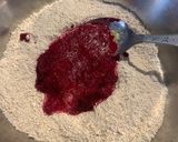 A picture of step 3 of Beetroot crackers.