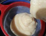 Foto del paso 2 de la receta: Temperado de chocolate con relleno de ate de guayaba