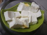 चीक/ खरवस (Kharvas Recipe In Marathi)