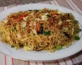 Foto langkah ke 10 dari resep Mie Goreng  Sederhana.