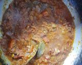 A picture of step 5 of Kathiyawadi sev tamatar ki sabji.