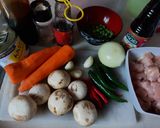 Foto langkah ke 1 dari resep Ayam Cah Tausi.