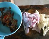Foto langkah ke 2 dari resep Bihun goreng pedas.