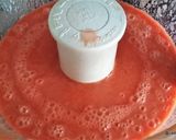 Une image de l'étape 3 de Gaspacho Andalou : Soupe froide de tomates et pain - Salmorejo (Andalousie).