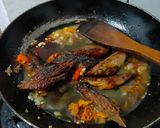Foto langkah ke 3 dari resep Tongkol Kecap.