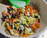 Foto langkah ke 4 dari resep Cap Jay Goreng.