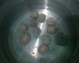 Foto langkah ke 4 dari resep Bakso sapi ayam.