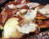Foto del paso 6 de la receta: PIZZA DE ZAPALLITOS con muzzarella y champiñones