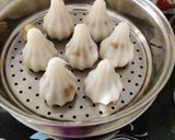 A picture of step 4 of Ukadiche Modak.