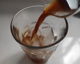Foto langkah ke 4 dari resep Iced London Fog Tea Latte.