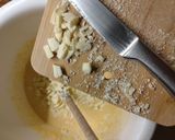 Diós-fehércsokis muffin és áfonyaöntet recept fázis 2 fotója