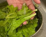 蘑菇蛋炒茼蒿的食譜步驟1照片