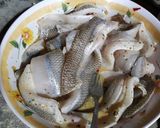 Foto del paso 1 de la receta: Pescado alimonado frito