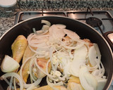 Foto del paso 2 de la receta: Jamoncitos de pollo al vino 🍗