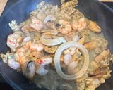 Foto del paso 4 de la receta: Tallarines marineros