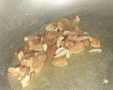 A picture of step 2 of Chicken Pasta.