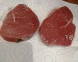 Foto langkah ke 1 dari resep Beef Steak Saus Jamur Ala Rumahan.