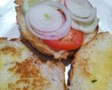 ক্রিস্পি ভেজ বার্গার (crispy veg burger recipe in Bengali) রেসিপি ধাপ - 7 ছবি